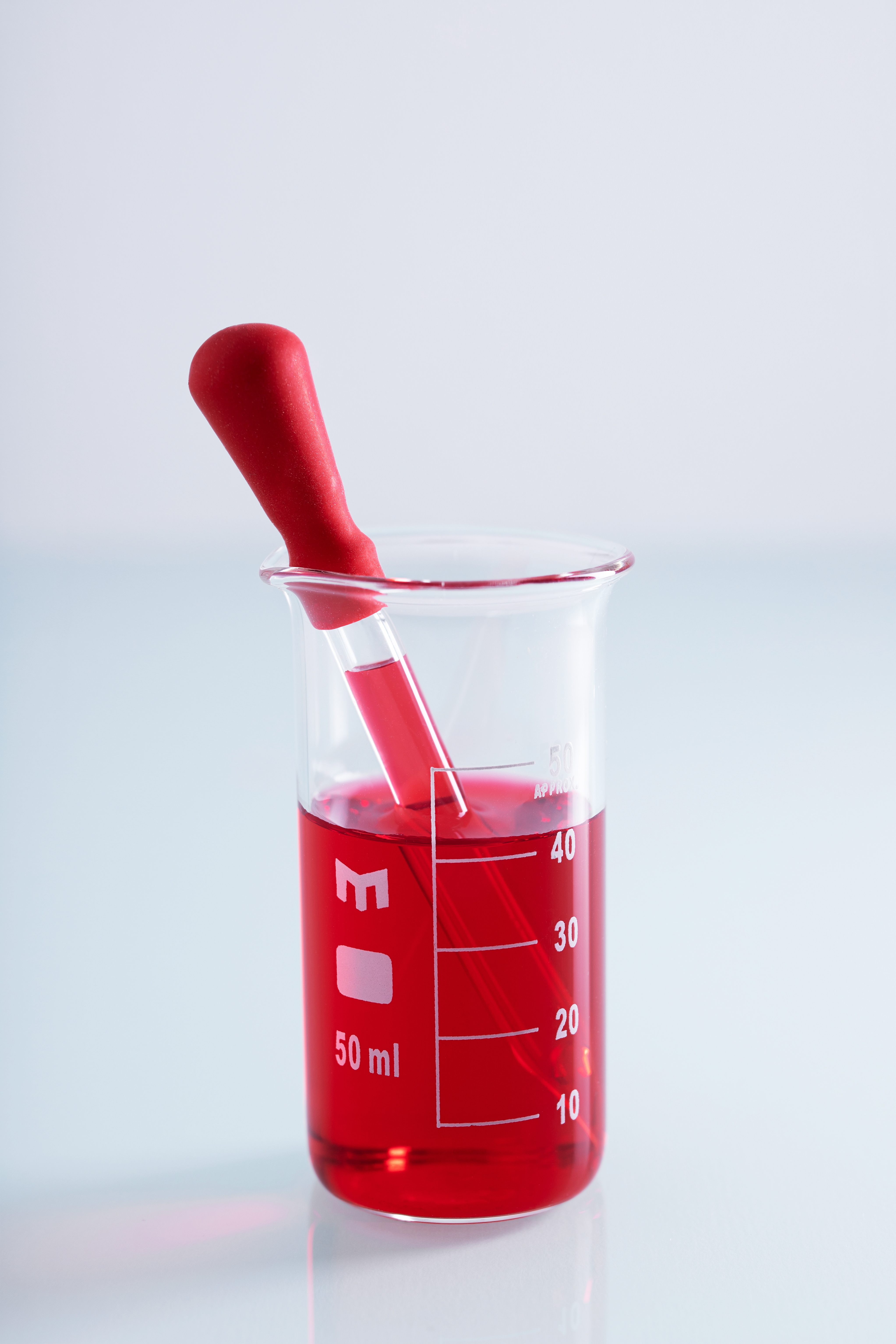 Pipet: Precision Liquid Handling Tool