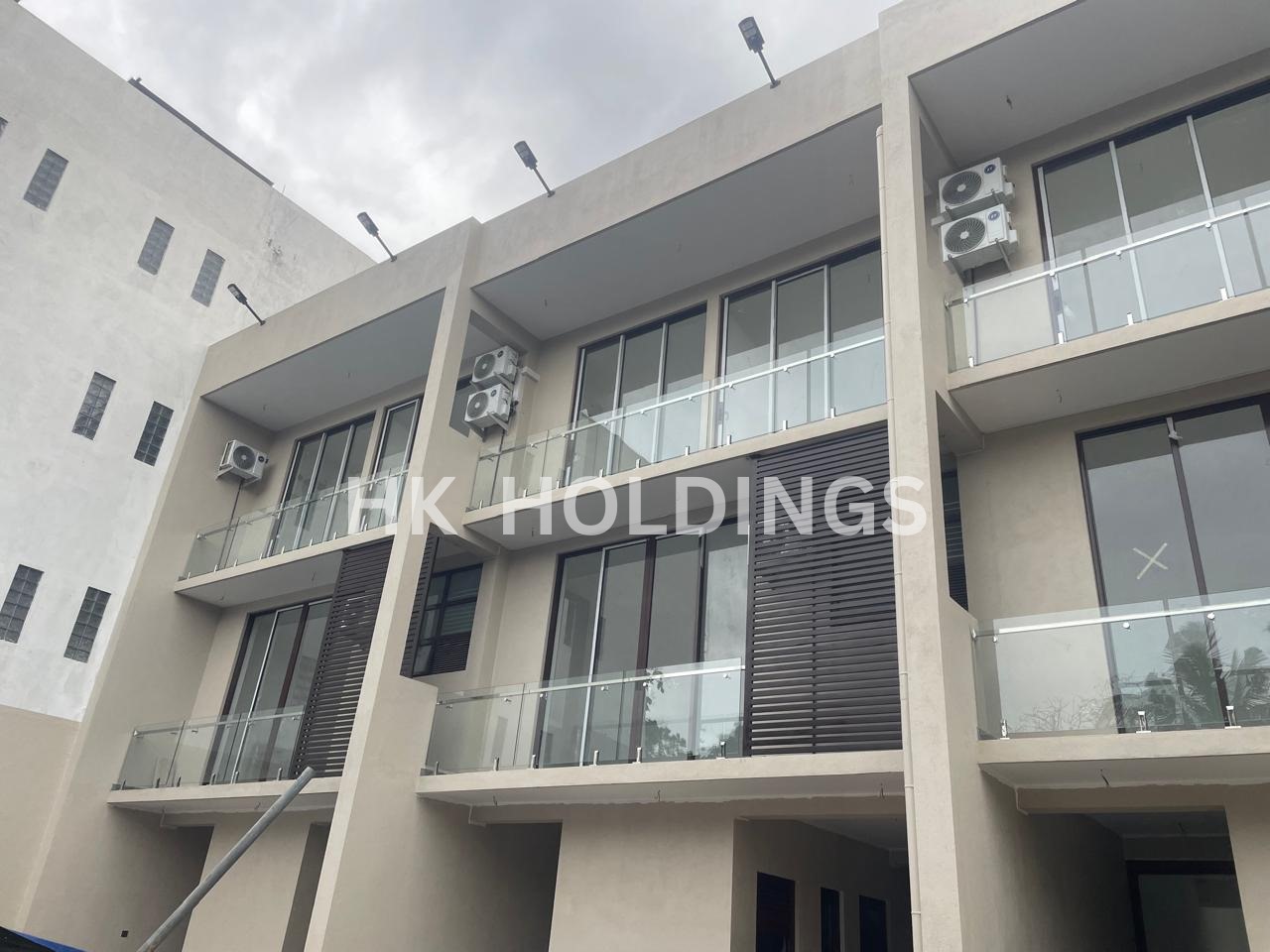 Mr. Saman Rajapaksha - Apartment Kurunegala