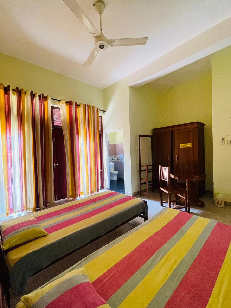 Non-A/C Rooms photo 16